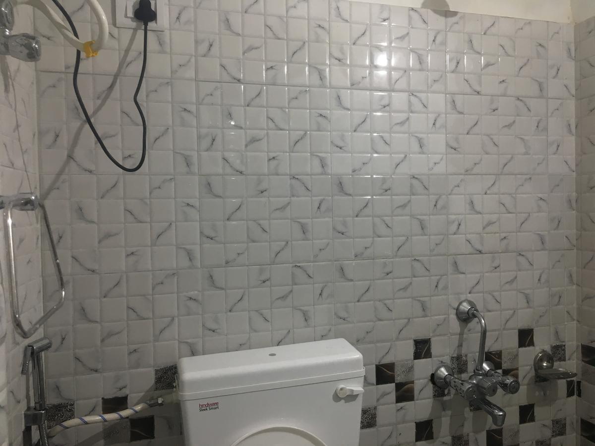 Oyo 12976 Hotel New Fiza Джаму Екстериор снимка