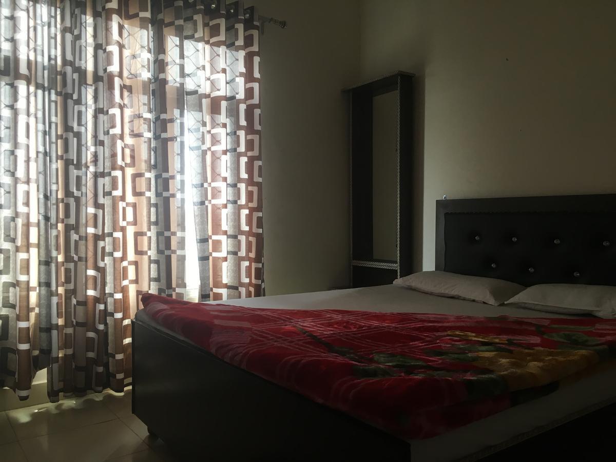 Oyo 12976 Hotel New Fiza Джаму Екстериор снимка