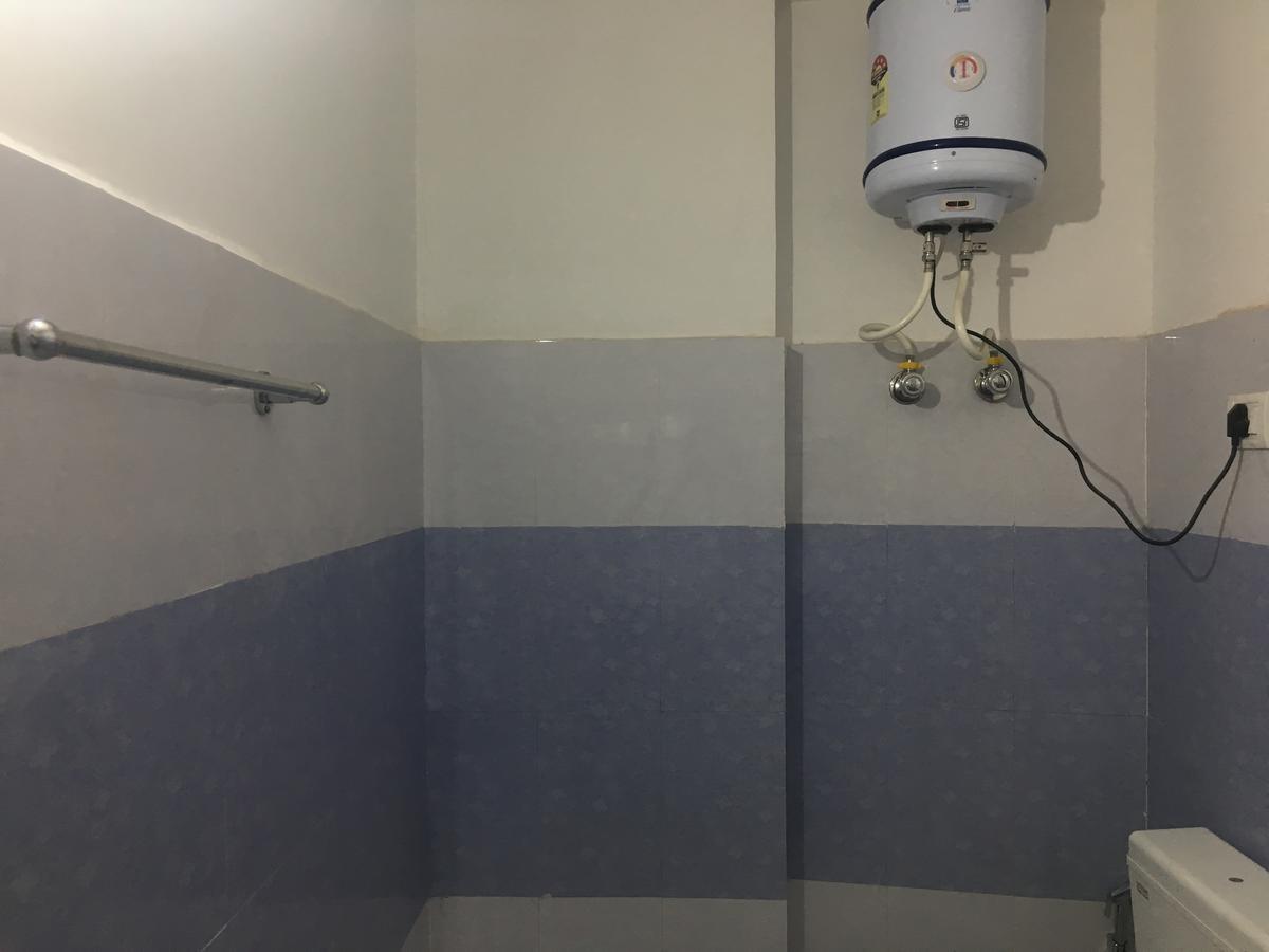 Oyo 12976 Hotel New Fiza Джаму Екстериор снимка