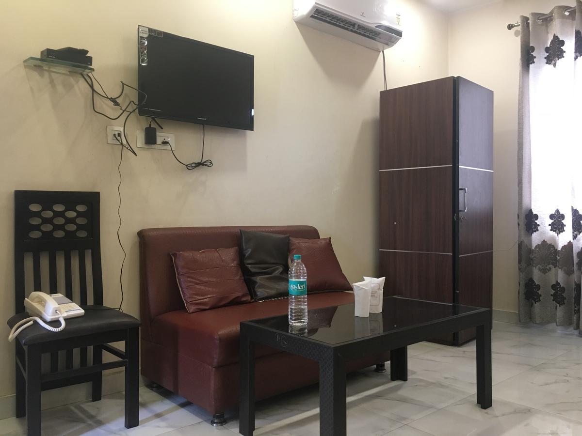 Oyo 12976 Hotel New Fiza Джаму Екстериор снимка